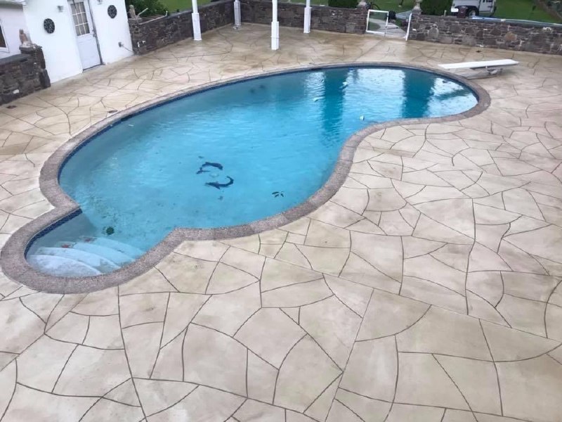 Pool deck aerial flagstone