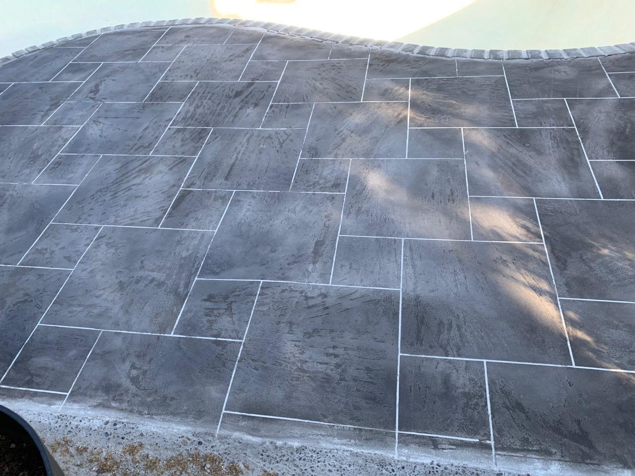 Pool deck charcoal coping